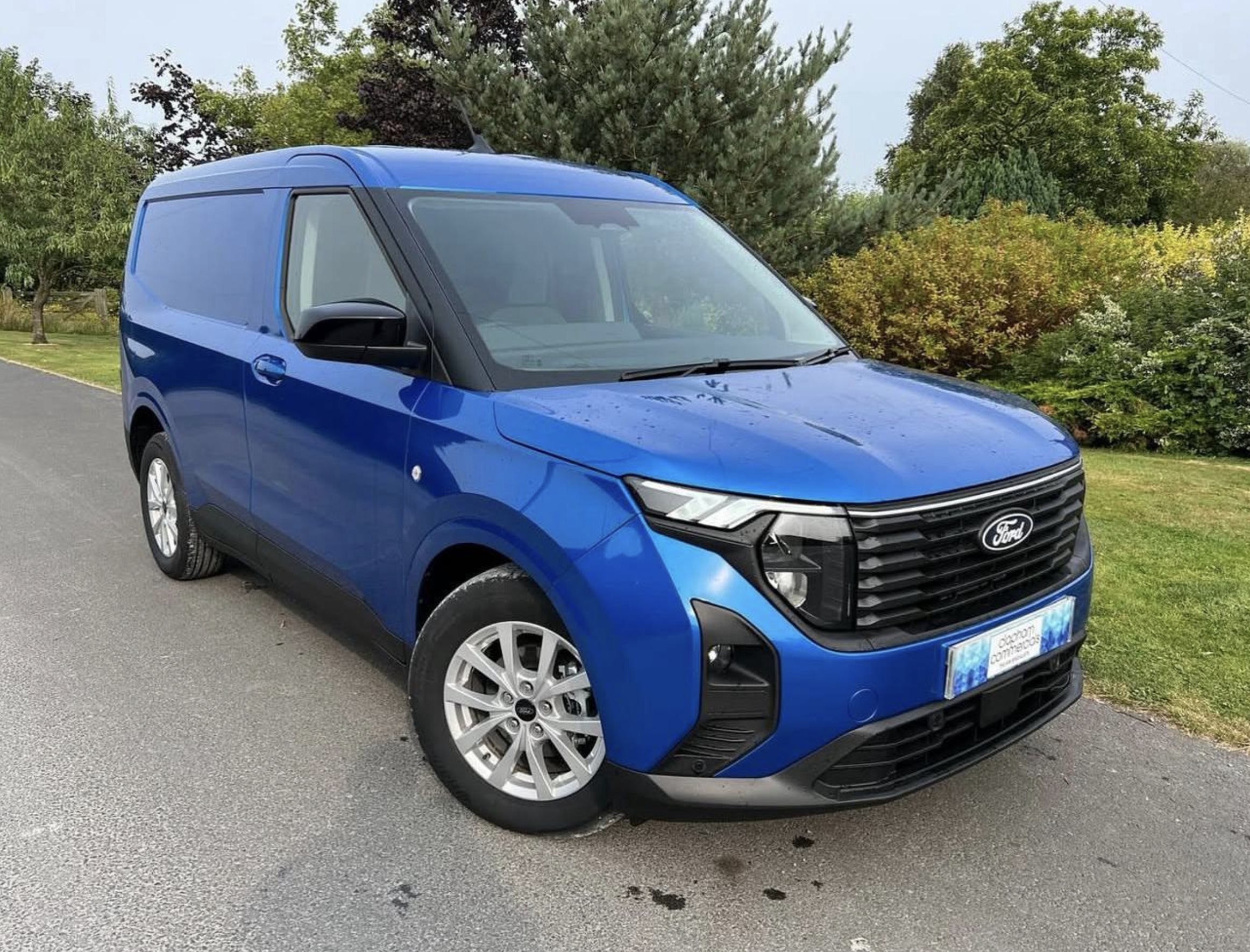 FORD TRANSIT COURIER 1.5 EcoBlue Limited Van